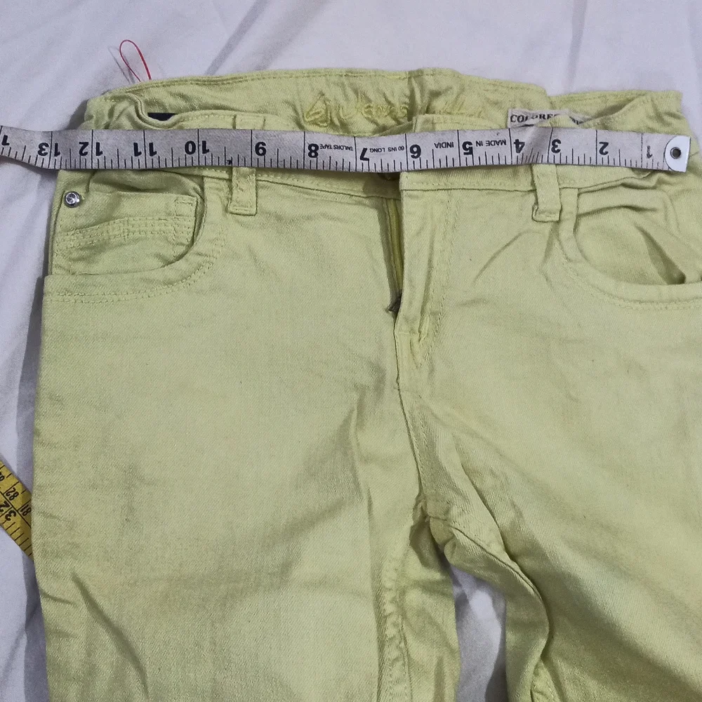 ✅Green jeans with adjustable elastic - Picture 3 of 5